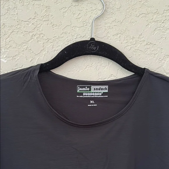 Black Asymmetrical Long Sleeve Crop Tee - Picture 3 of 4